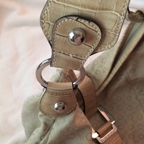 GUESS Shoulder Bag with Faux Croco Trim - Picture 8 of 17